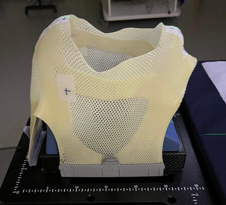 Radiotherapy mask